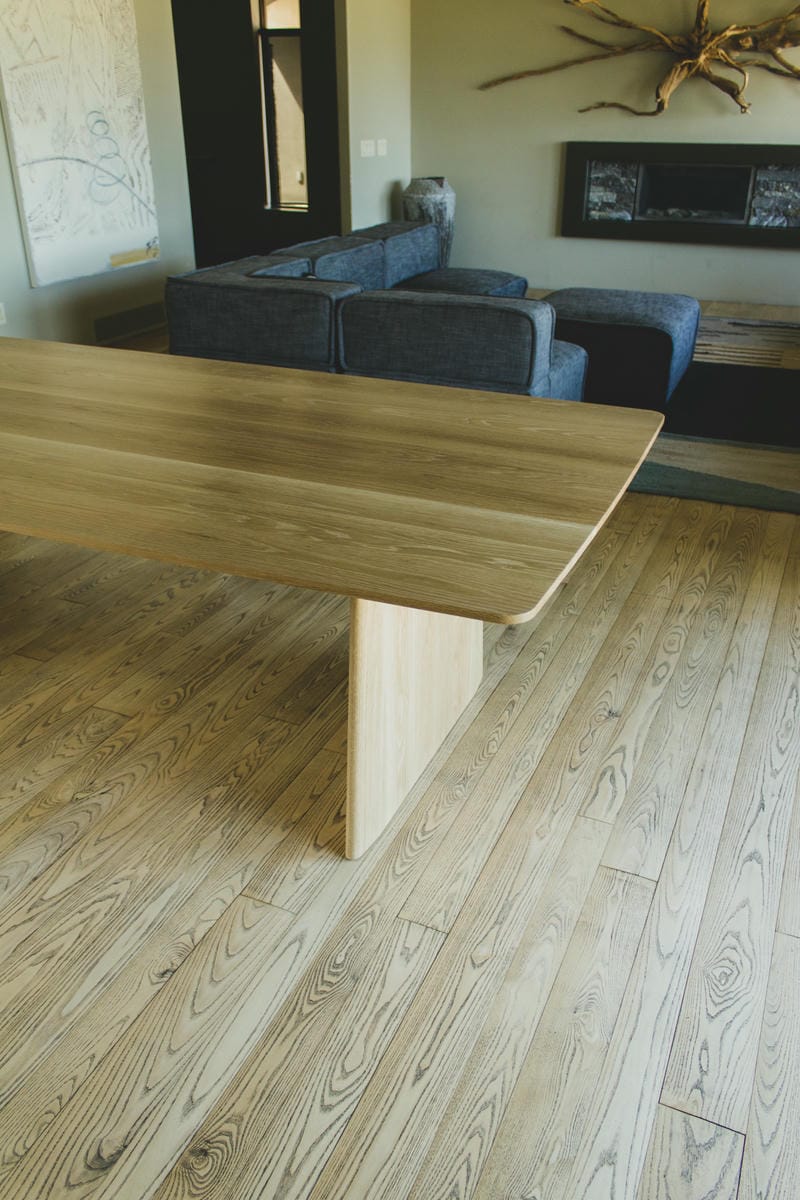 Lakeview Dining Table