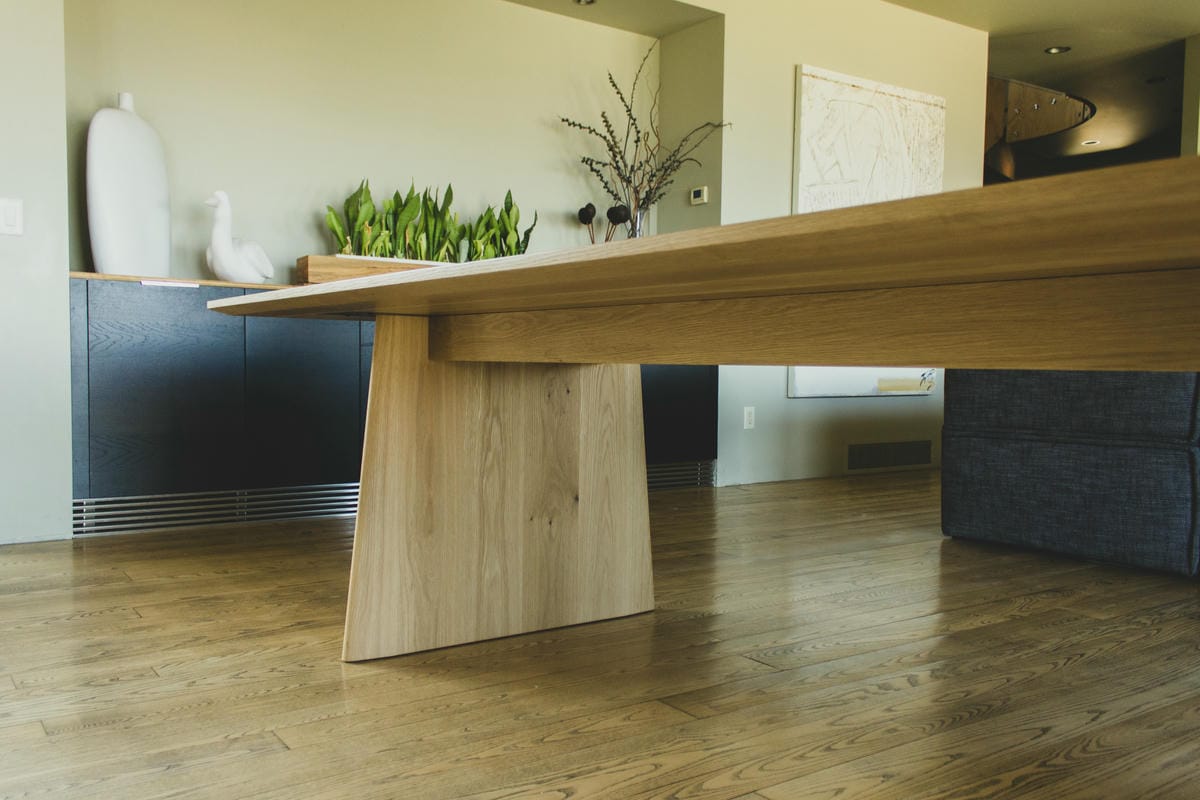 Lakeview Dining Table