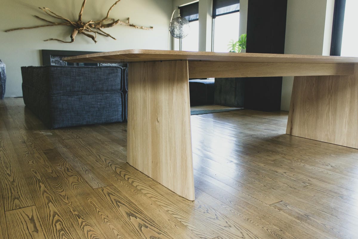 Lakeview Dining Table